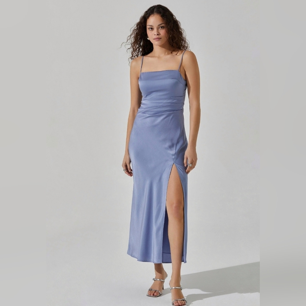 ASTR Dusty Blue Satin Dress With Rushing Side Detail Size Large